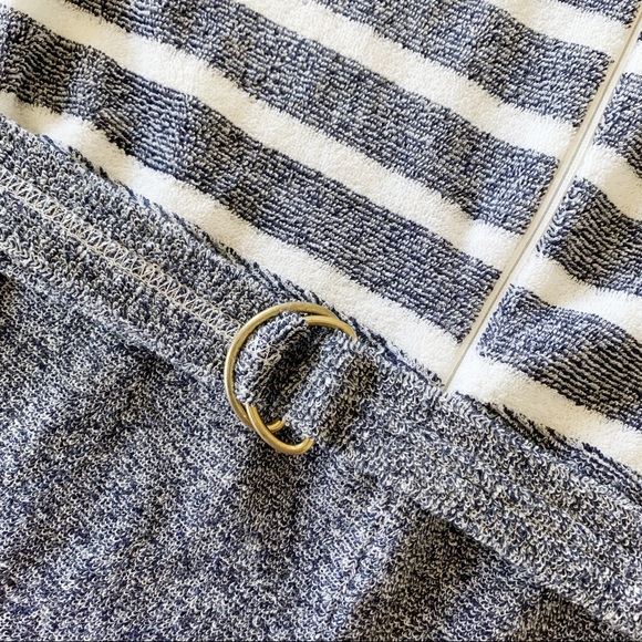 SOLD - Picture 3 of 4